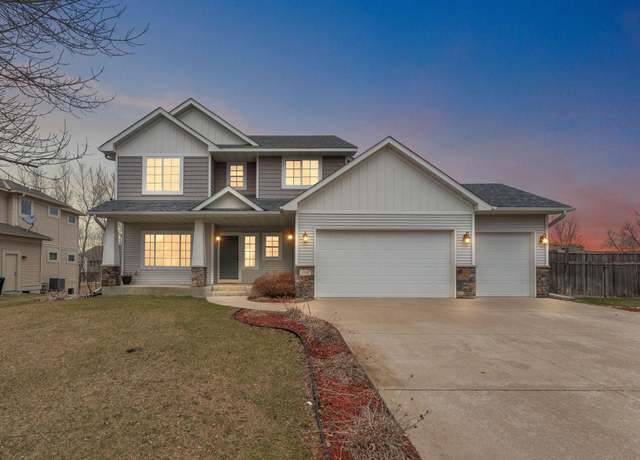 Property at 1206 Goldenray Dr, Faribault, MN 55021, 5 beds, 4 baths