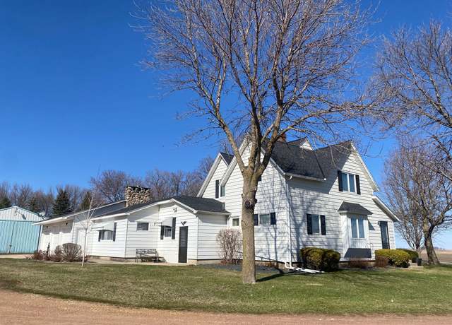 Property at 37229 790th Ave, Rosendale Twp, MN 56060, 4 beds, 3 baths