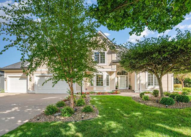 Property at 9031 Highview Ln, Woodbury, MN 55125, 5 beds, 4 baths