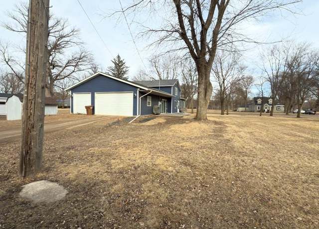 Property at 709 Kingman St, Montevideo, MN 56265, 3 beds, 2 baths