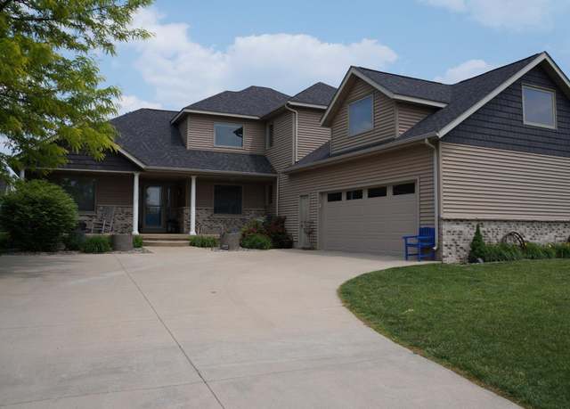 Property at 807 Timothy Dr SE, Stewartville, MN 55976, 5 beds, 5 baths