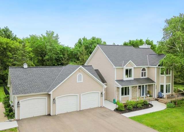 Property at 4849 Normandale Ave N, Baytown Twp, MN 55082, 4 beds, 4 baths