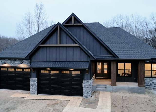 Property at 14805 Stutz St NE, Ham Lake, MN 55304, 4 beds, 3 baths