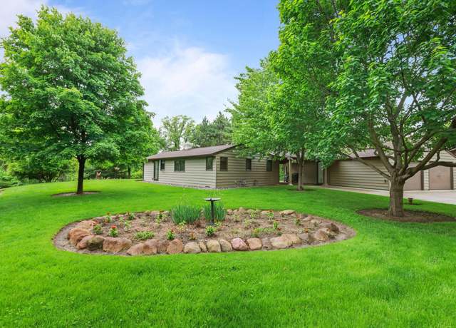 Property at 19018 Troy St NW, Elk River, MN 55330, 2 beds, 1 bath