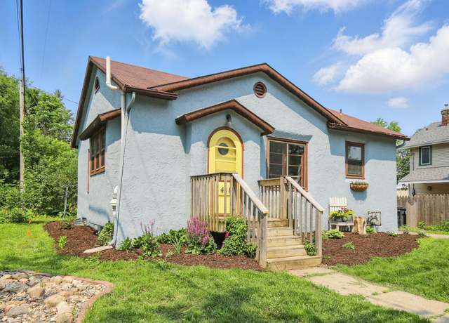 Property at 418 Lincoln Ave, Owatonna, MN 55060, 2 beds, 1 bath