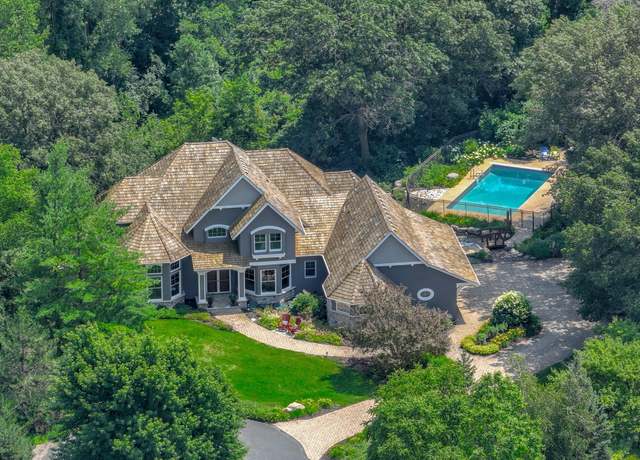 Property at 3 Ski Hl, North Oaks, MN 55127, 5 beds, 6 baths