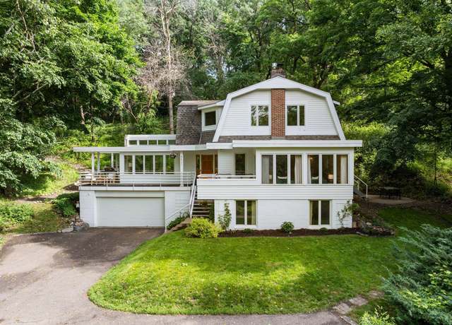 Property at 5521 Highland Rd, Minnetonka, MN 55345, 3 beds, 4 baths