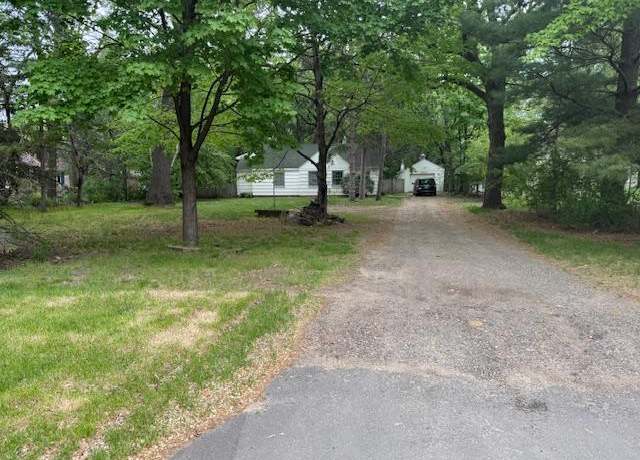 Property at 8827 Lincoln St NE, Blaine, MN 55434, 4 beds, 2 baths
