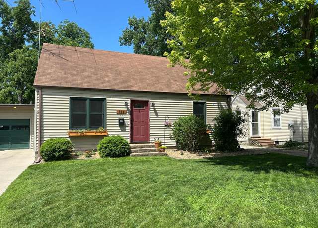 Property at 111 Spruce St, Chaska, MN 55318, 3 beds, 2 baths