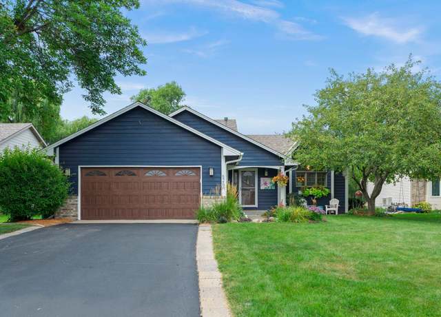 Property at 5266 River Wood Dr, Savage, MN 55378, 4 beds, 3 baths
