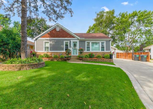 Property at 6810 11th Ave S, Richfield, MN 55423, 4 beds, 2 baths