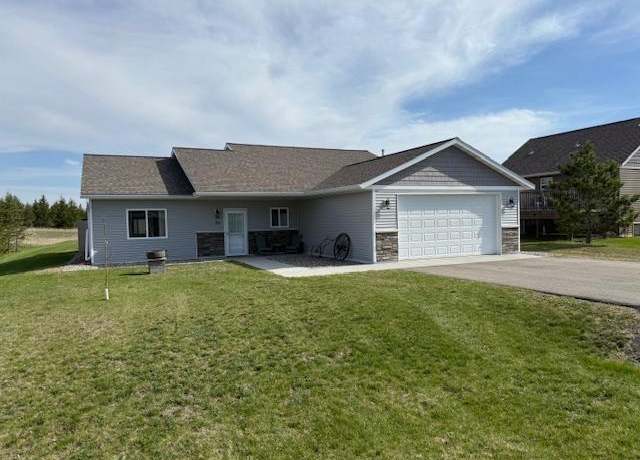 Property at 2008 Whiting Rd NW #26, Bemidji, MN 56601, 3 beds, 2 baths