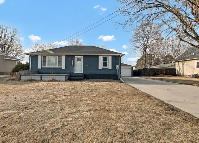 Property at 1014 W Lyon Ave, Lake City, MN 55041, 2 beds, 1 bath