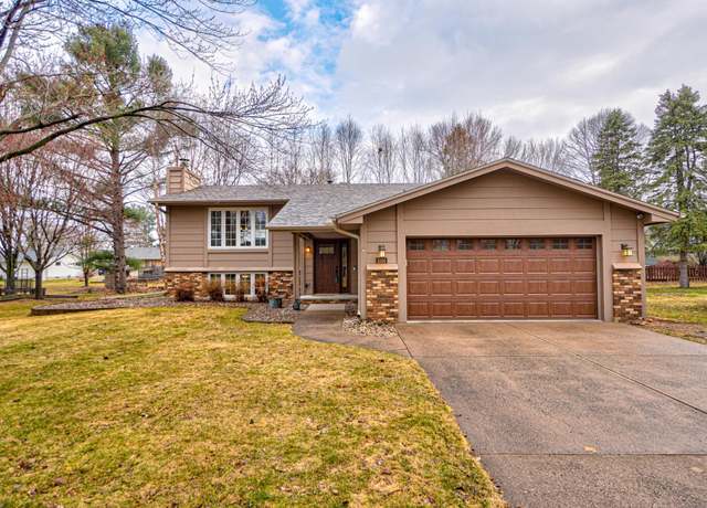 Property at 1003 Falcon Dr, River Falls, WI 54022, 4 beds, 2 baths