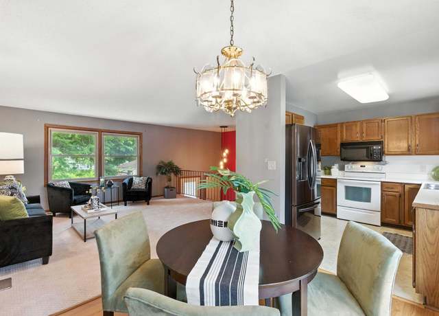 Property at 507 17 1/2 St SE, Rochester, MN 55904, 4 beds, 2 baths