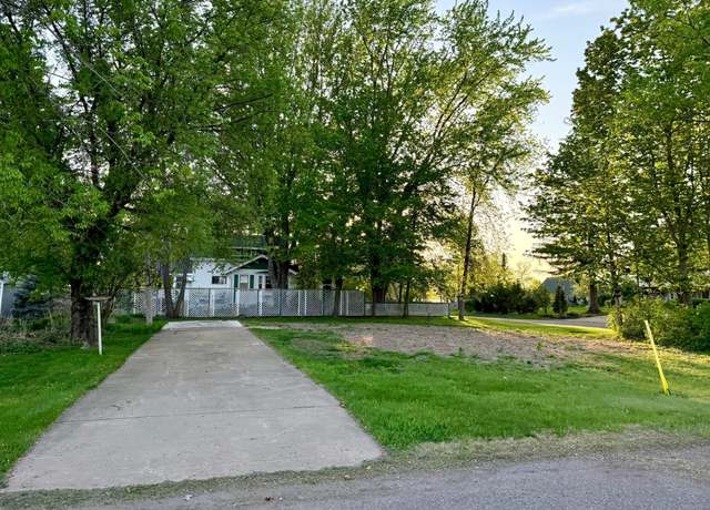 Property at 375 3rd Ave N, Isle, MN 56342