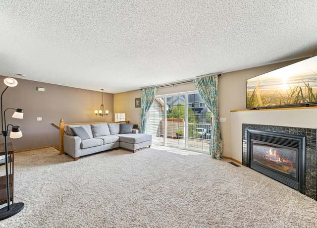 Property at 314 Brickyard Dr, Chaska, MN 55318, 2 beds, 2 baths
