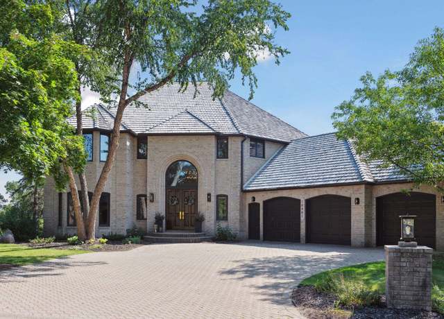 Property at 10481 Bluff Rd, Eden Prairie, MN 55347, 5 beds, 4 baths
