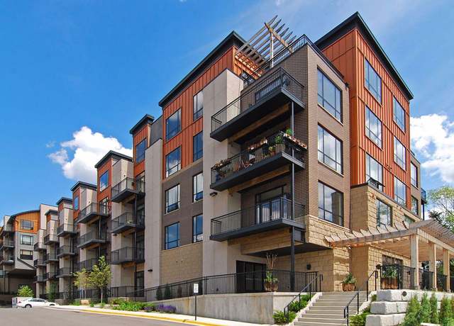 Property at 3104 W Lake St #403, Minneapolis, MN 55416, 3 beds, 3 baths