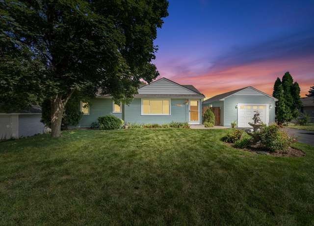 Property at 637 Eldridge Ave W, Roseville, MN 55113, 4 beds, 2 baths