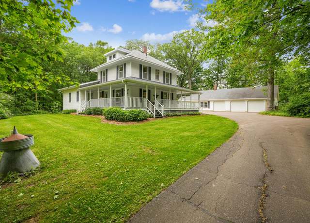 Property at 3220 50th Ave, Knapp, WI 54749, 5 beds, 4 baths