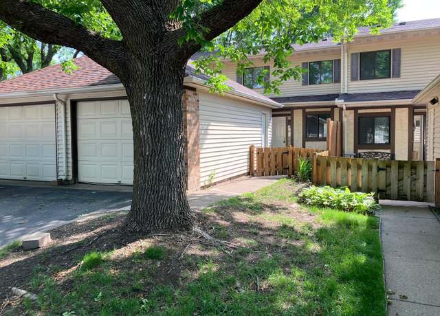 Property at 186 Bridlewood Dr, Saint Paul, MN 55119, 3 beds, 2 baths