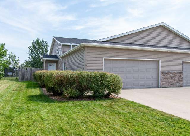 Property at 3670 Harrison St S, Fargo, ND 58104, 3 beds, 2 baths