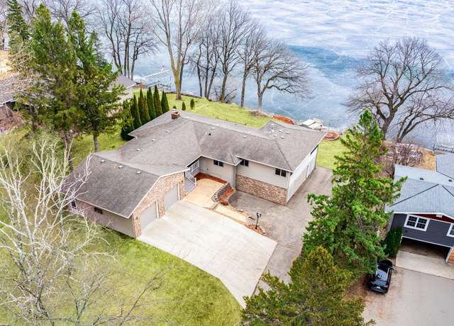 Property at 785 W Latoka Dr SW, Alexandria, MN 56308, 5 beds, 3 baths