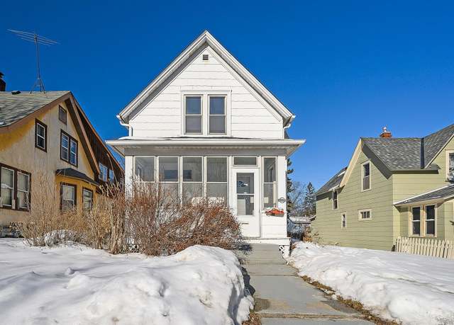 Property at 1009 Magnolia Ave E, Saint Paul, MN 55106, 3 beds, 2 baths