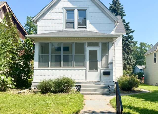 Property at 1009 Magnolia Ave E, Saint Paul, MN 55106, 3 beds, 2 baths