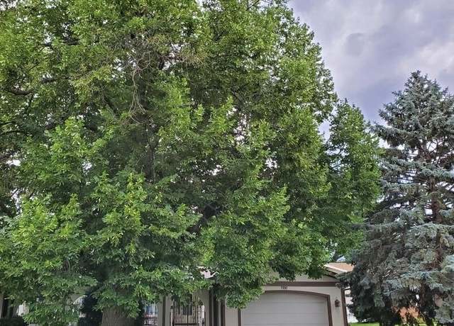 Property at 7330 Cornelia Dr, Edina, MN 55435, 2 beds, 3 baths