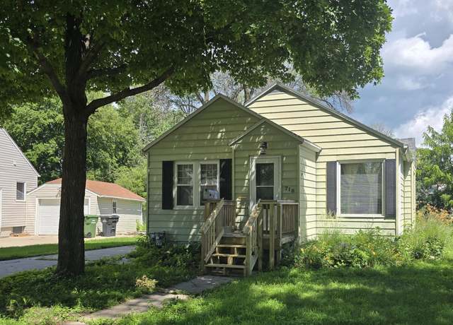 Property at 718 Winifred St, Worthington, MN 56187, 2 beds, 1 bath