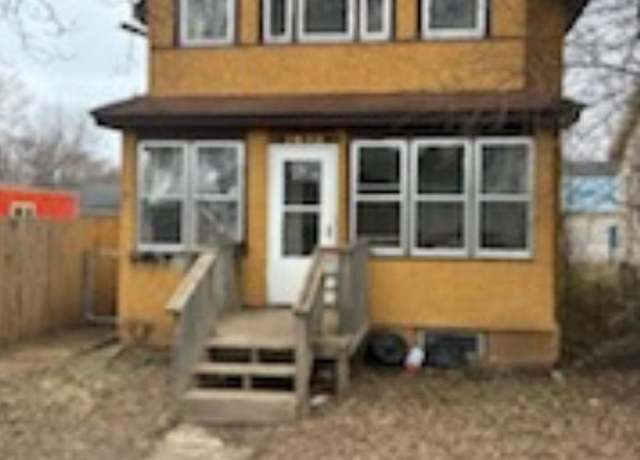Property at 2830 5th Ave E, Hibbing, MN 55746, 4 beds, 2 baths