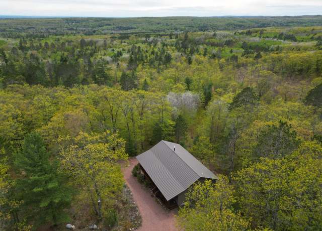 Property at 28255 Friendly Valley Rd, Washburn, WI 54891, 3 beds, 2 baths