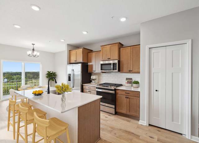 Property at 6683 Bluestem Way, Minnetrista, MN 55331, 3 beds, 4 baths