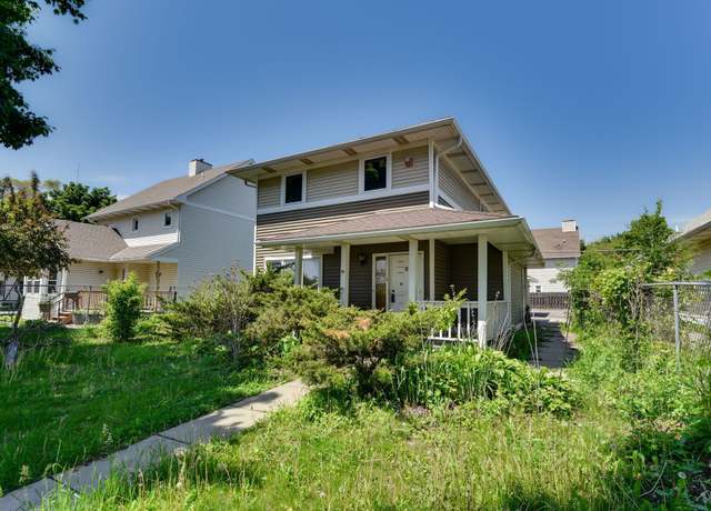 Property at 81 Sycamore St W, Saint Paul, MN 55117, 3 beds, 2 baths