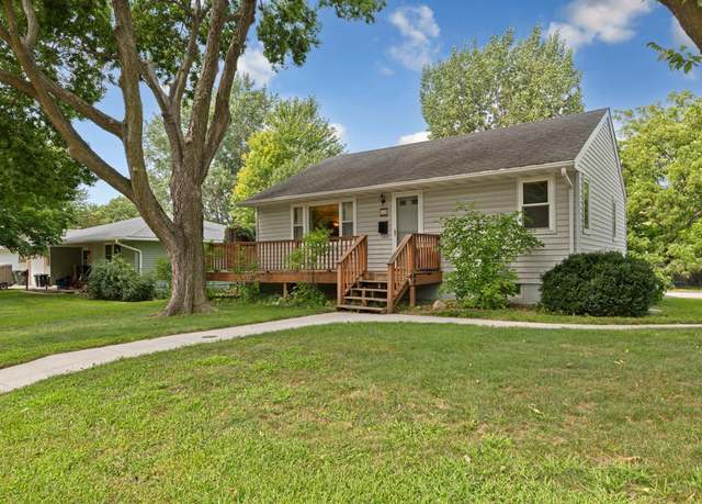 Property at 618 Fair St, Saint Peter, MN 56082, 3 beds, 2 baths