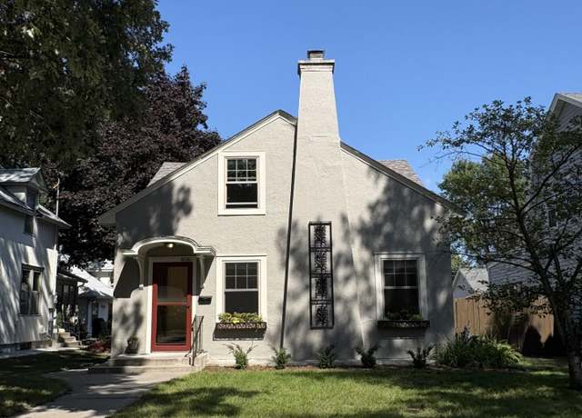 Property at 806 7th Ave N, Saint Cloud, MN 56303, 4 beds, 3 baths