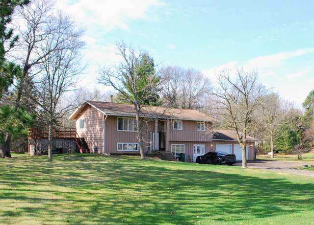 Property at 7089 Excelsior Rd, Baxter, MN 56425, 4 beds, 2 baths