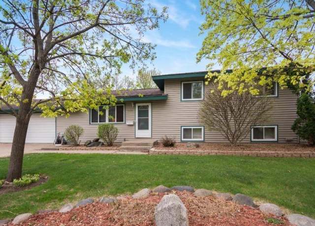 Property at 1224 Gary Dr, Saint Paul Park, MN 55071, 3 beds, 2 baths