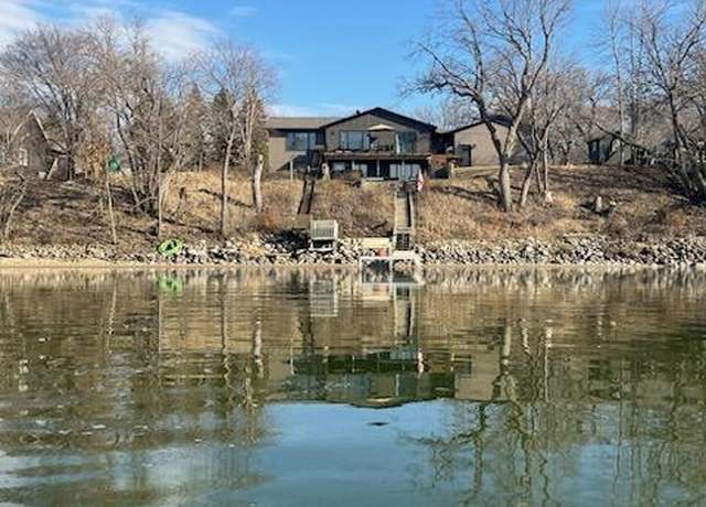 Property at 29777 Highland Loop, Battle Lake, MN 56515, 4 beds, 3 baths