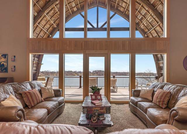 Property at 2917 Vonderheide Dr SW, Alexandria, MN 56308, 4 beds, 4 baths