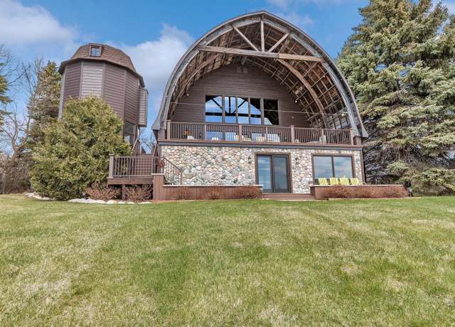 Property at 2917 Vonderheide Dr SW, Alexandria, MN 56308, 4 beds, 4 baths