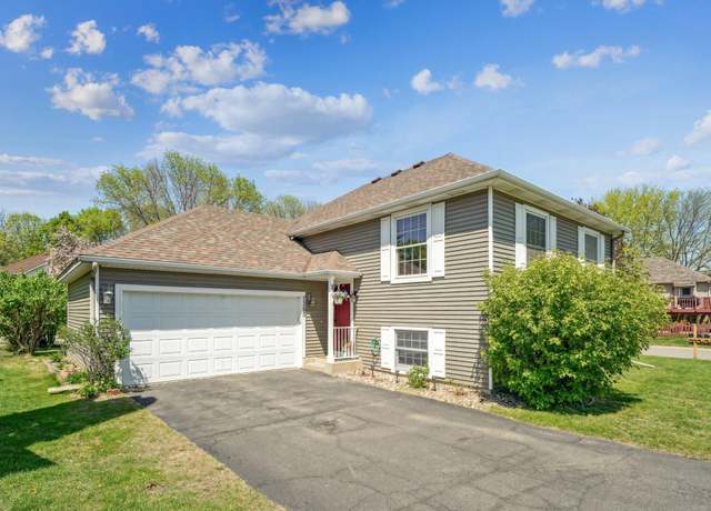 Property at 7350 Williams Ln, Eden Prairie, MN 55346, 4 beds, 2 baths
