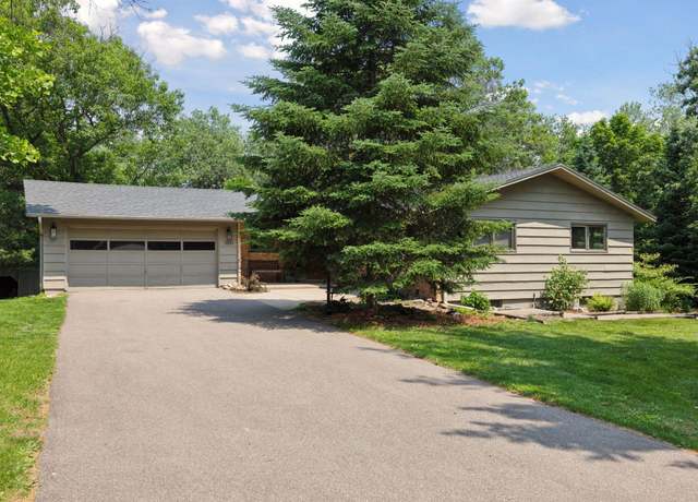 Property at 500 Summit Ln, Burnsville, MN 55337, 3 beds, 2 baths