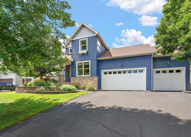 Property at 613 Diamond Dr, Hudson, WI 54016, 4 beds, 4 baths