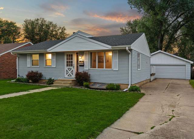 Property at 2101 6th Ave NE, Austin, MN 55912, 5 beds, 2 baths