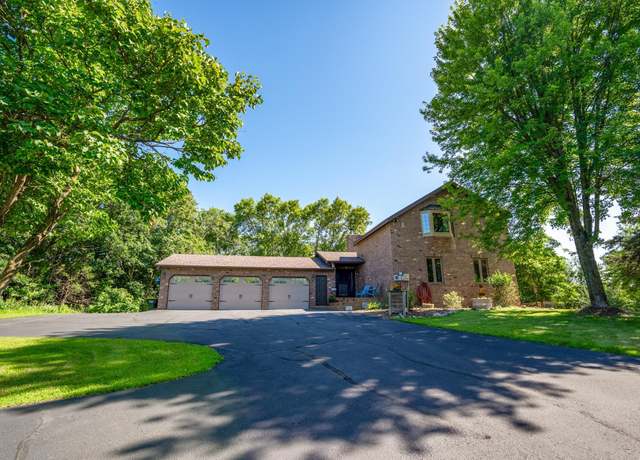 Property at 11661 County Road 40 NE, Irving Twp, MN 56288, 4 beds, 3 baths