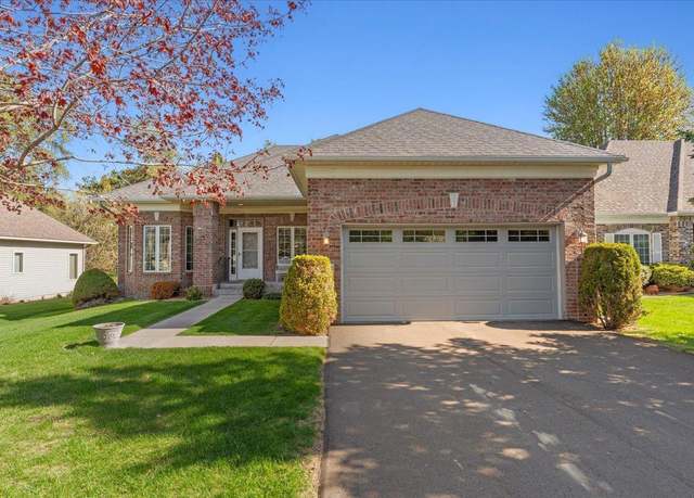 Property at 2105 White Pine Rd, Hudson, WI 54016, 3 beds, 3 baths