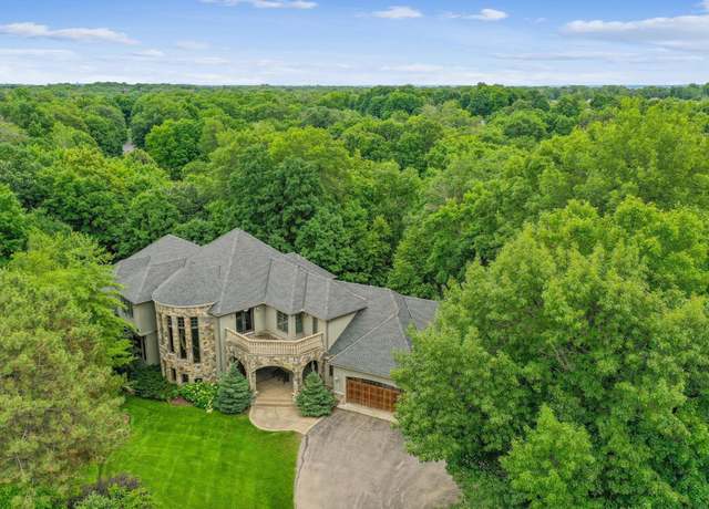 Property at 18844 Bearpath Trl, Eden Prairie, MN 55347, 6 beds, 7 baths
